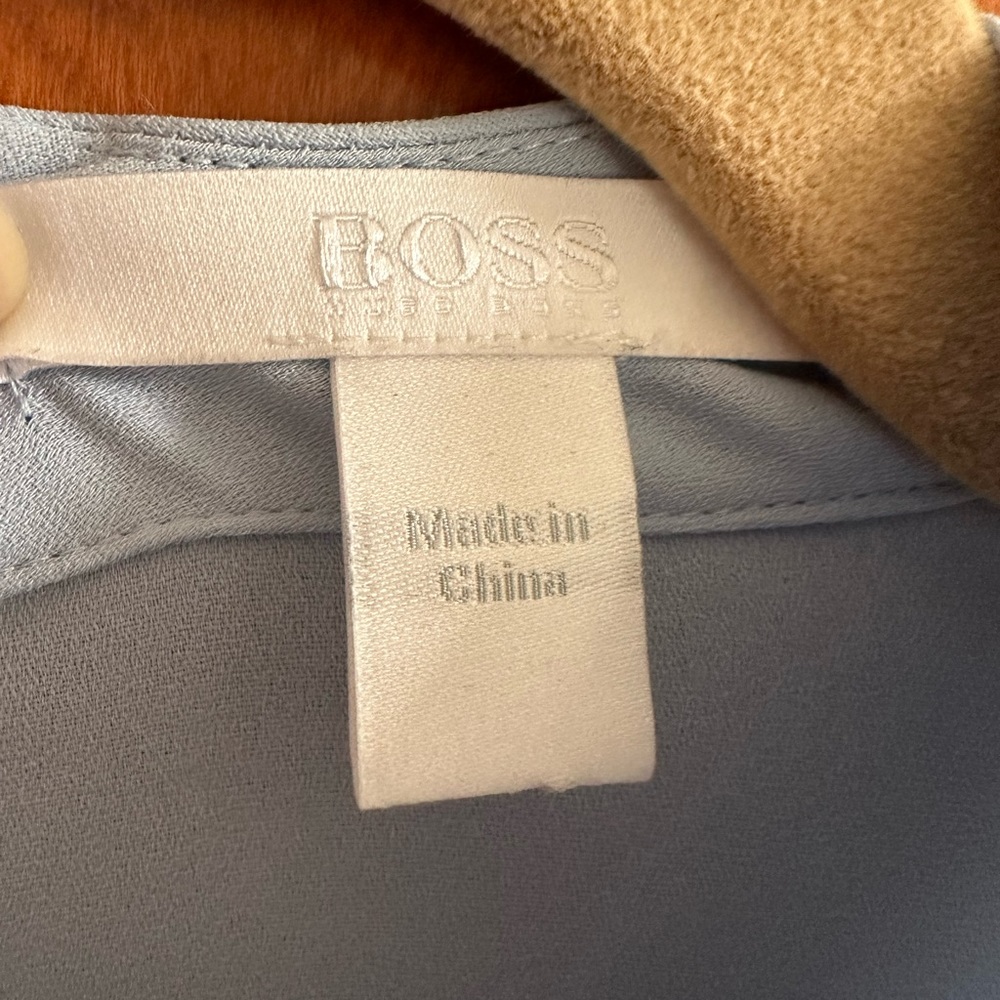 Hugo Boss top - Picture 2 of 8